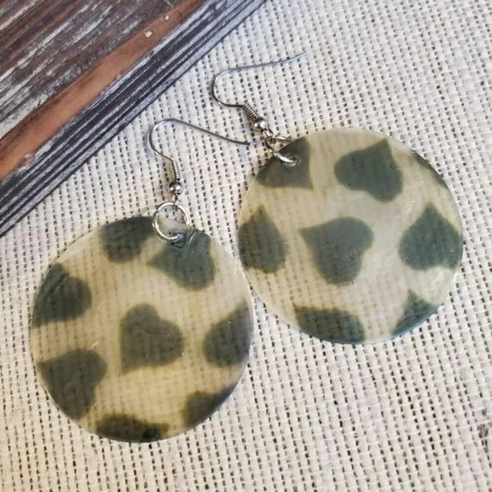 Capiz Shell Earrings Green White Hearts